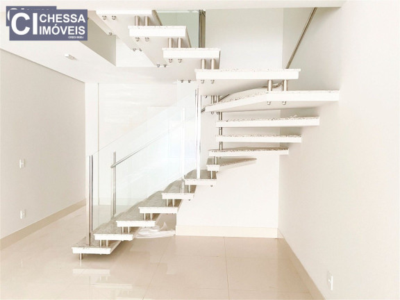 Imagem Sala Comercial à Venda, 114 m² em Centro - Balneário Camboriú Imagem Sala Comercial à Venda, 114 m² em Centro - Balneário Camboriú