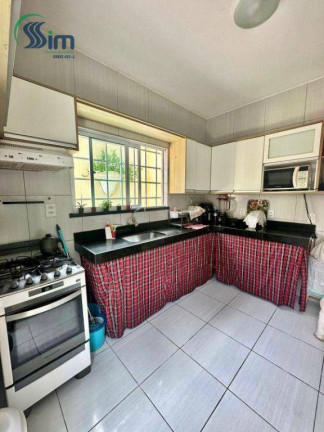 Imagem Casa com 3 Quartos à Venda, 150 m² em Centro - Eusébio