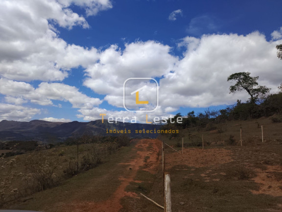 Terreno à Venda, 3.000 m² em Centro - Brumadinho