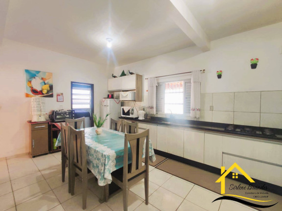 Imagem Casa com 4 Quartos à Venda, 360 m² em Centro - Balneário Barra Do Sul Imagem Casa com 4 Quartos à Venda, 360 m² em Centro - Balneário Barra Do Sul