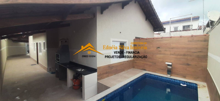 Casa com 2 Quartos à Venda, 125 m² em Balneário Itaguaí - Mongaguá