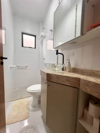 Imagem Sobrado com 2 Quartos à Venda, 60 m² em Maracanã - Praia Grande