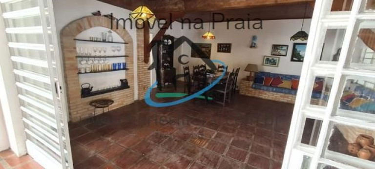 Imagem Casa com 5 Quartos à Venda,  em Sumaré - Caraguatatuba
