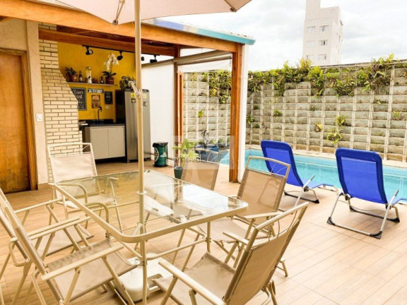 Imagem Casa com 4 Quartos à Venda, 225 m² em Vila Monumento - São Paulo