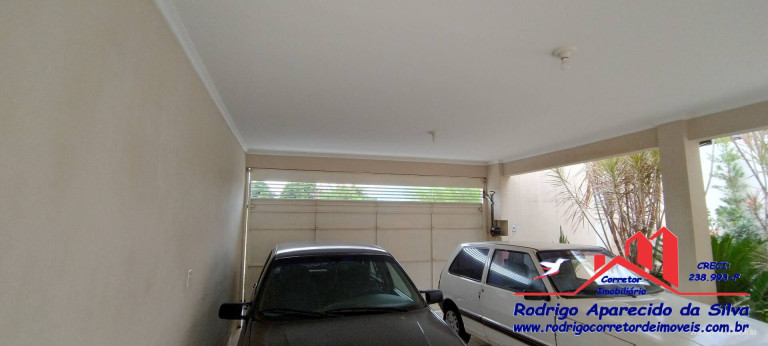 Imagem Casa com 3 Quartos à Venda, 250 m² em Jardim São Conrado - Birigui