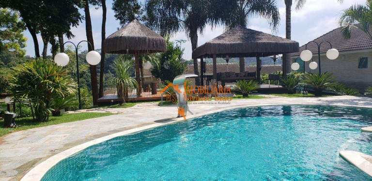 Casa com 6 Quartos à Venda, 950 m² em Aruja - Arujá