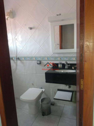 Imagem Sobrado com 3 Quartos à Venda, 262 m² em Indaiá - Caraguatatuba