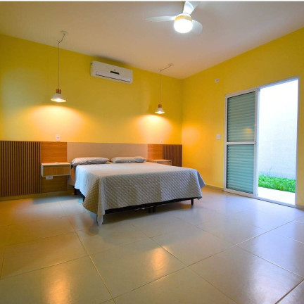 Imagem Casa com 1 Quarto à Venda, 178 m² em Estancia Flora Rica - Peruíbe