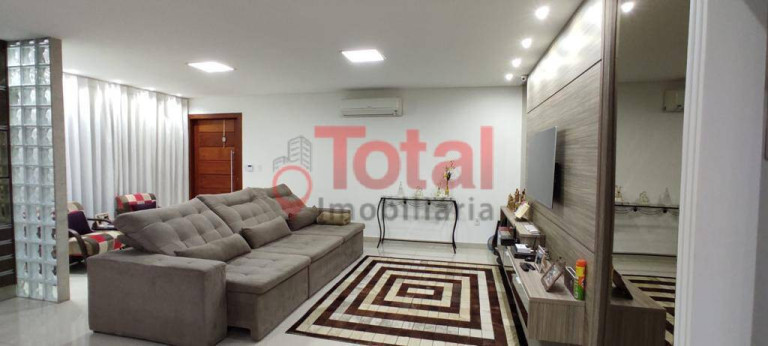 Imagem Casa com 3 Quartos à Venda, 205 m² em Passaredo - Timóteo