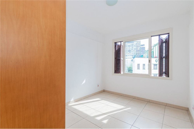 Imagem Apartamento com 2 Quartos à Venda, 78 m² em Centro Histórico - Porto Alegre
