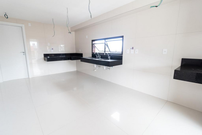 Imagem Apartamento com 4 Quartos à Venda, 235 m² em Meireles - Fortaleza Imagem Apartamento com 4 Quartos à Venda, 235 m² em Meireles - Fortaleza