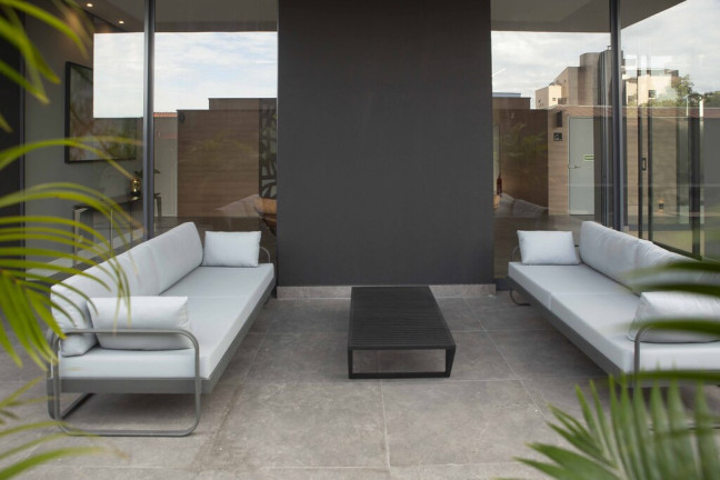 Imagem Apartamento com 3 Quartos à Venda, 121 m² em Mercês - Curitiba Imagem Apartamento com 3 Quartos à Venda, 121 m² em Mercês - Curitiba