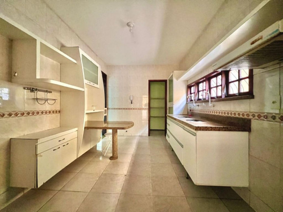 Imagem Casa com 4 Quartos à Venda, 180 m² em Sapiranga - Fortaleza