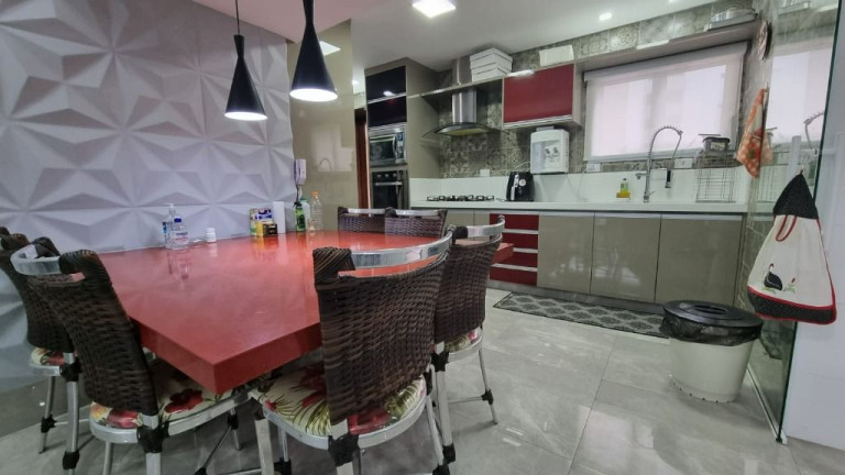 Imagem Apartamento com 4 Quartos à Venda, 130 m² em Pitangueiras - Guarujá Imagem Apartamento com 4 Quartos à Venda, 130 m² em Pitangueiras - Guarujá