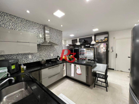 Apartamento com 3 Quartos à Venda, 157 m² em Ponta Da Praia - Santos