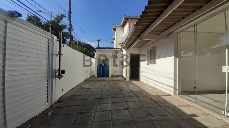 Imagem Casa com 4 Quartos à Venda ou Locação, 250 m² em Campo Belo - São Paulo Imagem Casa com 4 Quartos à Venda ou Locação, 250 m² em Campo Belo - São Paulo