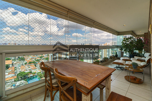 Foto do imóvel Apartamento com 4 Quartos à Venda, 240 m² em Brooklin - São Paulo