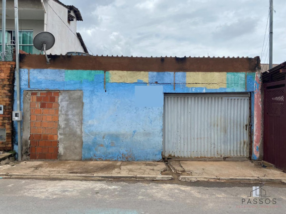 Imagem Casa com 2 Quartos à Venda, 128 m²