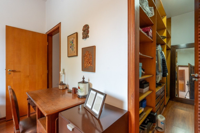 Imagem Casa com 4 Quartos à Venda, 410 m² em Vila Morumbi - São Paulo
