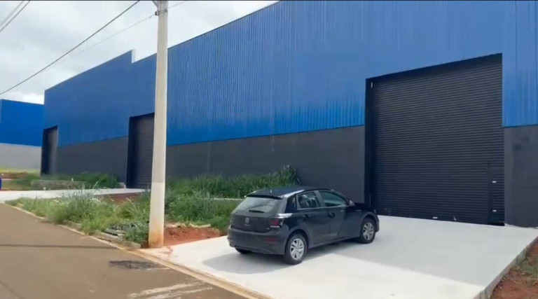 Imagem Galpão à Venda, 1.000 m² em Distrito Industrial - Leme Imagem Galpão à Venda, 1.000 m² em Distrito Industrial - Leme