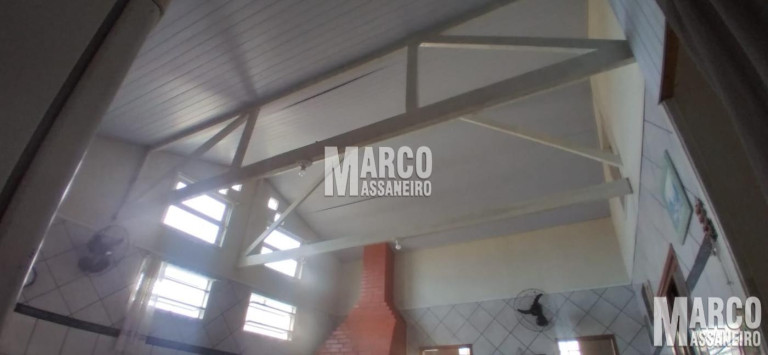 Imagem Casa com 3 Quartos à Venda, 212 m² em Centro - Balneário Barra Do Sul Imagem Casa com 3 Quartos à Venda, 212 m² em Centro - Balneário Barra Do Sul
