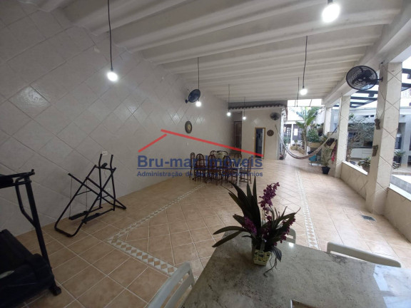 Imagem Sobrado com 3 Quartos à Venda, 260 m² em Vila Belmiro - Santos