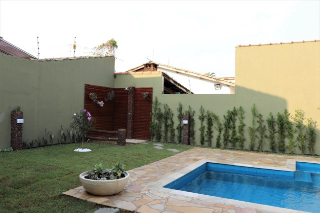Imagem Casa com 3 Quartos à Venda, 120 m² em Balneário Califórnia - Itanhaém Imagem Casa com 3 Quartos à Venda, 120 m² em Balneário Califórnia - Itanhaém