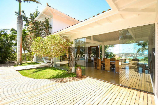 Imagem Casa com 4 Quartos para Temporada, 400 m² em Ferradura - Armação Dos Búzios Imagem Casa com 4 Quartos para Temporada, 400 m² em Ferradura - Armação Dos Búzios