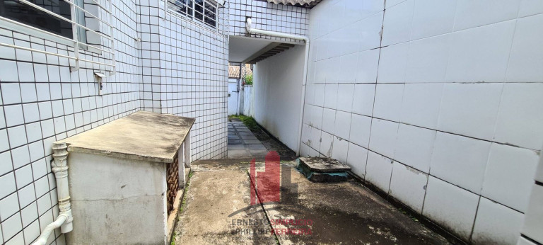 Imagem Casa com 4 Quartos à Venda, 300 m² em Tamarineira - Recife Imagem Casa com 4 Quartos à Venda, 300 m² em Tamarineira - Recife