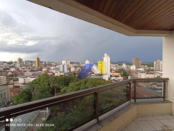Imagem Apartamento com 3 Quartos à Venda, 130 m² em Centro - Pouso Alegre Imagem Apartamento com 3 Quartos à Venda, 130 m² em Centro - Pouso Alegre