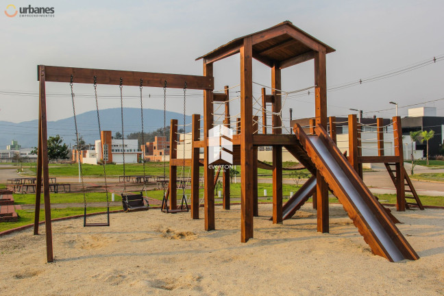 Imagem Terreno à Venda, 1.010 m² em Camobi - Santa Maria Imagem Terreno à Venda, 1.010 m² em Camobi - Santa Maria