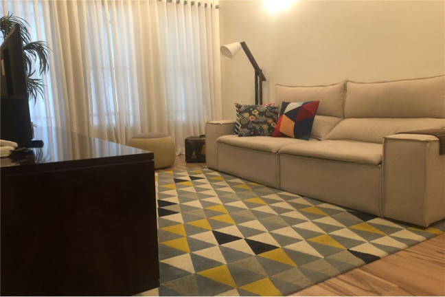 Imagem Casa com 3 Quartos à Venda,  em Vila Canero - São Paulo
