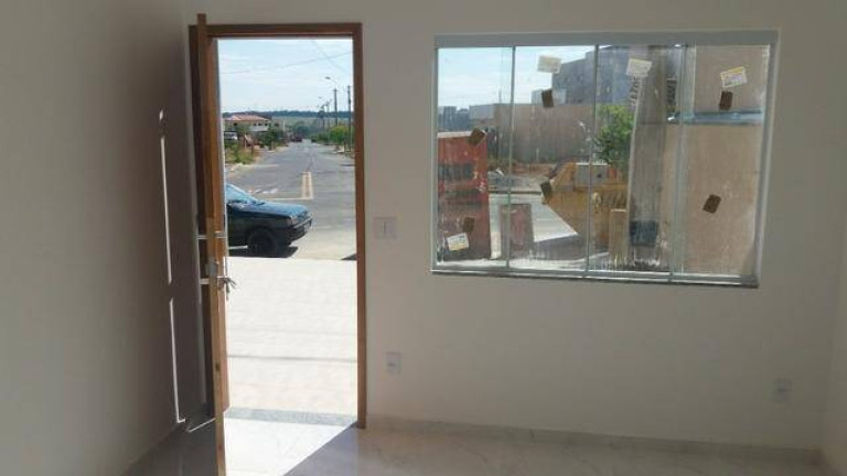 Imagem Casa com 2 Quartos à Venda, 51 m² em Jardim Santa Marta - Sorocaba Imagem Casa com 2 Quartos à Venda, 51 m² em Jardim Santa Marta - Sorocaba