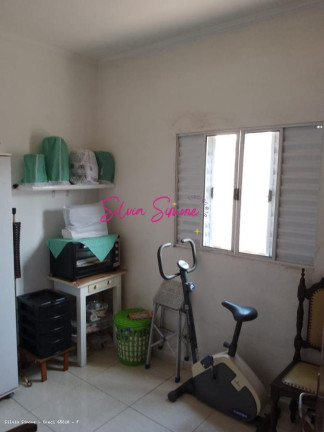 Imagem Casa com 2 Quartos à Venda, 60 m² em Vila Margarida - São Vicente Imagem Casa com 2 Quartos à Venda, 60 m² em Vila Margarida - São Vicente