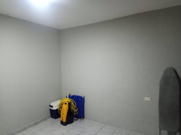 Imagem Casa com 4 Quartos à Venda, 250 m² em Taubaté