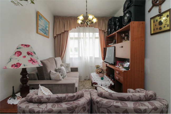 Imagem Imóvel com 2 Quartos à Venda, em Vila Nova - Porto Alegre Imagem Imóvel com 2 Quartos à Venda, em Vila Nova - Porto Alegre