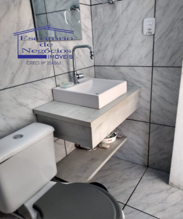 Imagem Casa com 4 Quartos à Venda, 202 m² em Cavalhada - Porto Alegre
