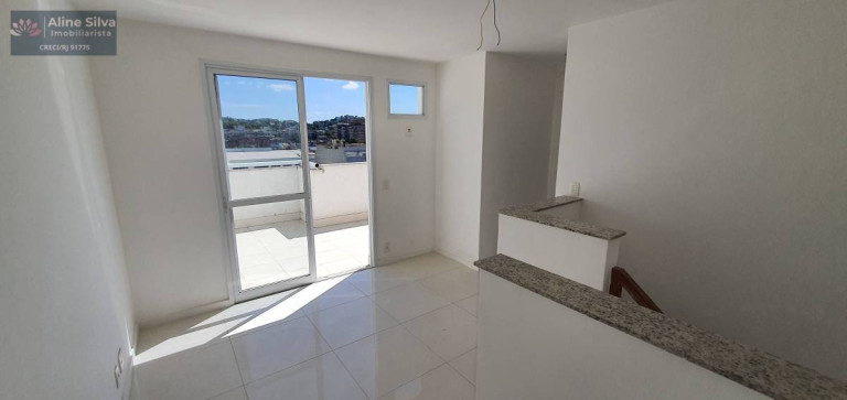 Imagem Cobertura com 3 Quartos para Alugar, 126 m² em Praça Seca - Rio De Janeiro