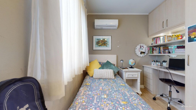 Imagem Apartamento com 2 Quartos à Venda, 67 m² em Teresópolis - Porto Alegre