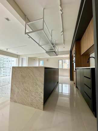 Imagem Apartamento com 3 Quartos à Venda, 125 m² em Centro - Balneário Camboriú