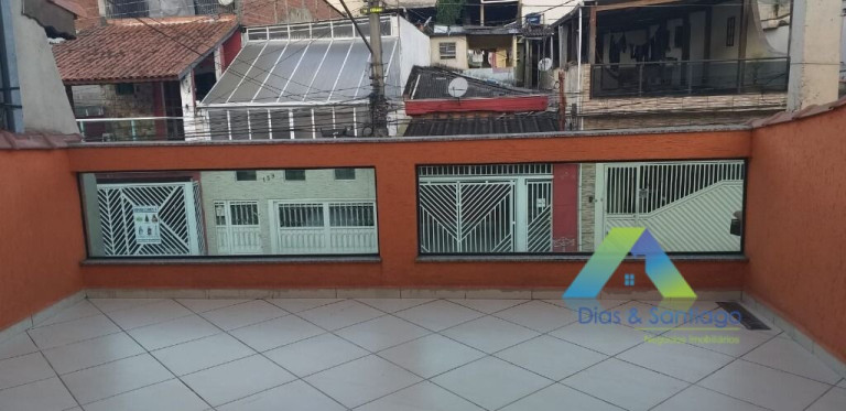 Imagem Sobrado com 3 Quartos à Venda, 198 m² em Condomínio Maracanã - Santo André
