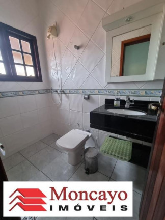 Imagem Sobrado com 3 Quartos à Venda, 306 m² em Indaiá - Caraguatatuba