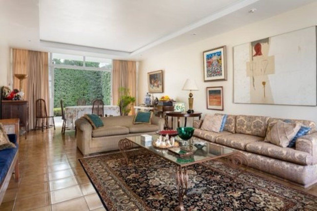 Casa com 3 Quartos à Venda, 160 m² em Sumaré - São Paulo