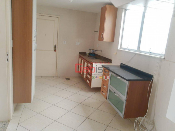 Imagem Cobertura com 4 Quartos à Venda, 180 m² em Algodoal - Cabo Frio