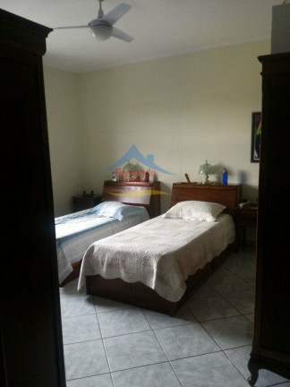 Imagem Sobrado com 3 Quartos à Venda, 203 m² em Parque São Vicente - Mauá