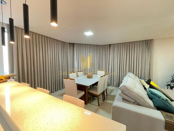 Imagem Apartamento com 2 Quartos à Venda, 92 m² em Centro - Balneário Camboriú Imagem Apartamento com 2 Quartos à Venda, 92 m² em Centro - Balneário Camboriú