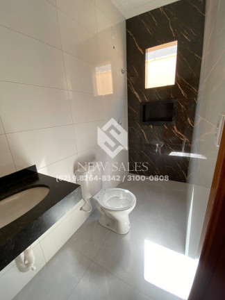 Imagem Casa com 3 Quartos à Venda, 142 m² em Moinho Dos Ventos - Goiânia Imagem Casa com 3 Quartos à Venda, 142 m² em Moinho Dos Ventos - Goiânia