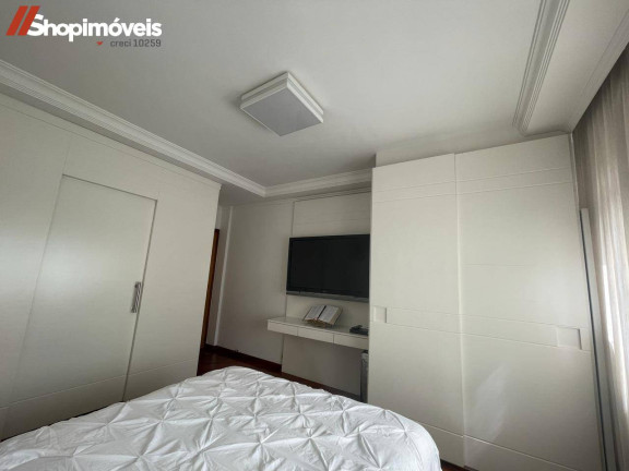 Imagem Apartamento com 3 Quartos à Venda, 189 m² em São Paulo
