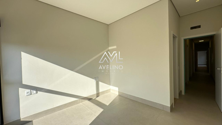 Imagem Casa de Condomínio com 5 Quartos à Venda, 255 m² em Jardim Noroeste - Campo Grande