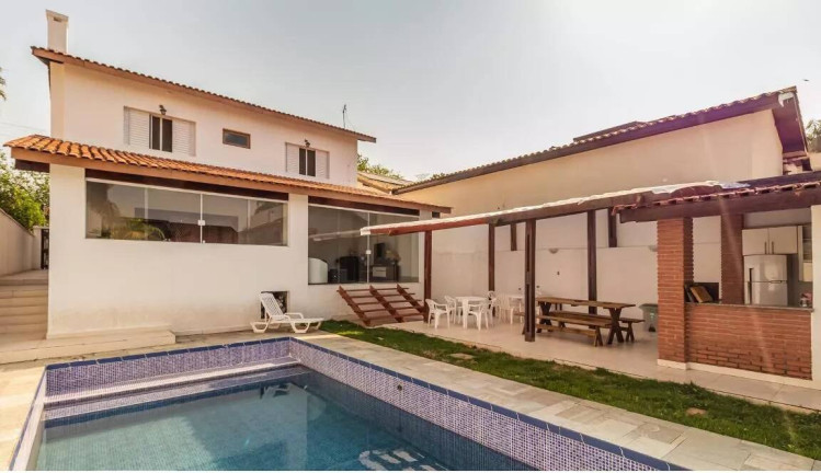 Casa de Condomínio com 4 Quartos à Venda, 450 m² em Alphaville - Santana De Parnaíba